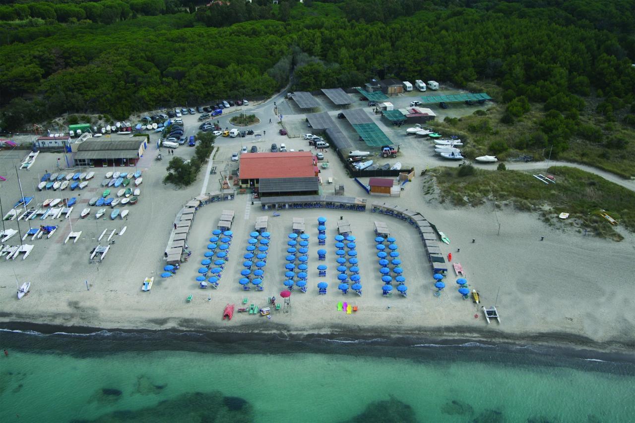 Hotel Ellymar Вада Екстериор снимка